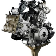 ドゥカティ1199パニガーレ用の新型エンジン、スーペルクワドロ