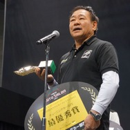 RE雨宮は、2012年東京国際カスタムカーコンテストのチューニングカー部門で最優秀賞を受賞した