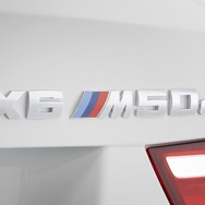 BMW X6のディーゼルエンジン搭載高性能グレード、X6 M50d