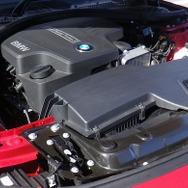 BMW3シリーズ　エンジン
