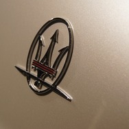 マセラティ・クアトロポルテ スポーツ GT S ビアンコフジ