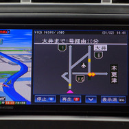 DSRC連携では、自車周辺の渋滞情報に対応。
