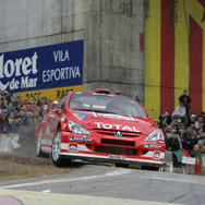 プジョーとシトロエン、WRCから撤退…05年限り