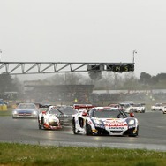 欧州FIA GT選手権の開幕戦を制したマクレーレン 12C GT3