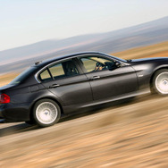 【新BMW3シリーズ海外リポート】その3 快適・安全・スポーツ、三拍子そろったシャシー性能…こもだきよし