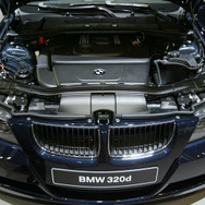 【ジュネーブモーターショー05】写真蔵…BMW 3シリーズ を見たかい?