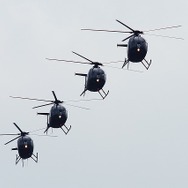 OH-6は退役が進んでおり、スカイホーネットが5機で演技を行うのは今年が最後と言われており、当日は多くの航空ファンでにぎわった。