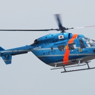 栃木県警のヘリコプターも展示飛行に参加。
