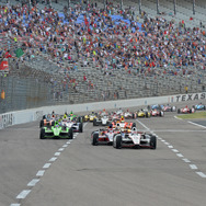 今季シリーズで2度目のオーバル戦となった第8戦テキサス。写真：IndyCar