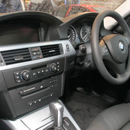 【BMW 3シリーズ 新型発表】写真蔵…新しく、大きく、安く