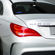 メルセデス・ベンツ CLA A 45 AMG 4MATIC