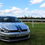 VW、エコドライブ世界大会「シンク・ブルー・ワールドチャンピオンシップ」を開催