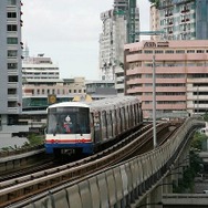 バンコク高架電車ＢＴＳ、１日平均乗客数６０万人突破