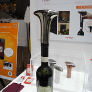 デンソーが10月から発売するワインセーバー（CEATEC13）