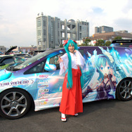 痛車×コスプレ！ 　第8回痛Gふぇすた in お台場［写真蔵］