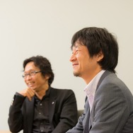 レクサスデザイン部主幹の戸松伸之氏（左）、三木鉄雄氏（右）