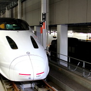九州新幹線の「さくら」「つばめ」で運用されている800系。