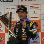 GT300第2レースはマクラーレン駆る加藤寛規が優勝した。
