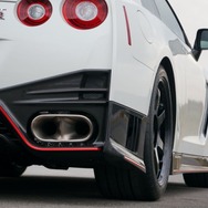 日産 GT-R NISMO