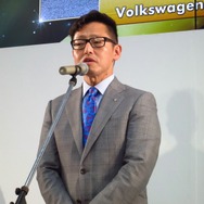 表彰式で喜びを語るフォルクスワーゲングループジャパンの庄司茂社長