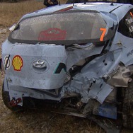 クラッシュしたティエリー・ヌービルのヒュンダイi20 WRC