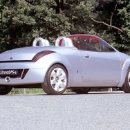 【ジュネーブ・ショー2001出品車】『ストリートKa』が量産化、工場はなんと!