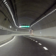 圏央道 愛川トンネル