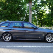 BMW・320dツーリング