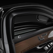 新型メルセデスベンツ Sクラス の「S600 ガード」