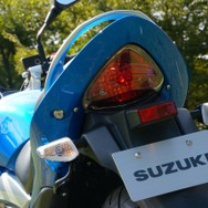 スズキ GSR250