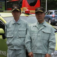 右：渡辺ナビ、左藤江ドライバー