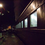 大井川鐵道が10月18日に運行する「夜行列車」は、かつての普通列車『ながさき』のイメージで運転される。