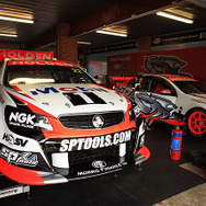 V8 Supercars  Holden / James Courtney