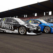 V8 Supercars  Nissan and Volvo