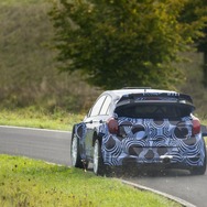 ヒュンダイ i20 WRCの次期マシンの開発テスト