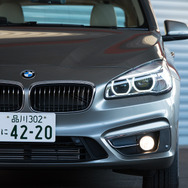 BMW 218i アクティブ ツアラー