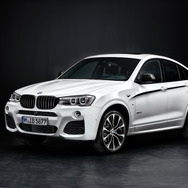 BMW X4 のMパフォーマンスパーツ装着車