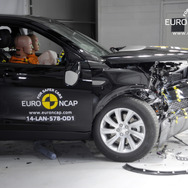 ユーロNCAPのランドローバー ディスカバリー スポーツの衝突テスト