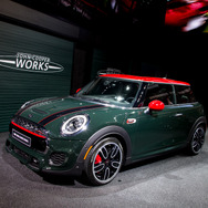 MINI 新型ハッチバック JCW（デトロイトモーターショー15）