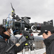 定点からの撮影にはARRI社の最新型カメラ、AMIRAが3台使用された