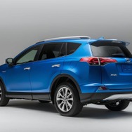 トヨタ RAV4 ハイブリッド