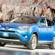 トヨタ RAV4 ハイブリッド（ニューヨークモーターショー15）