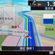 地図は2画面同時表示や3D表示などが選べる。3D時の市街地スケールでは建物の高さもリアルに表示する