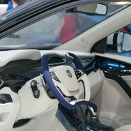 【上海モーターショー15】中国上海汽車、自動運転SUV『MG iGS』を初公開