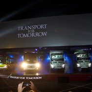 ダイムラー・トラック・アジア、新型大型トラック発表