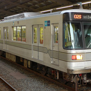 スカイツリーライン～日比谷線の直通列車は現在、メトロ03系と東武20000系・20050系・20070系で運行されている。2016年度からメトロ13000系と東武70000系が導入される予定。