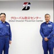 開所式の様子、左から津谷正明CEO、石橋秀一 専務執行役員