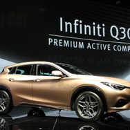 インフィニティ Q30（フランクフルト・モーターショー15）