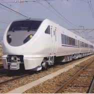 『くろしお』の381系は10月30日限りで運行を終了。翌31日から旧683系2000番台の289系（写真）に置き換えられる。