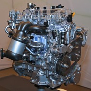 ヒュンダイの新型ハイブリッド車用のエンジン